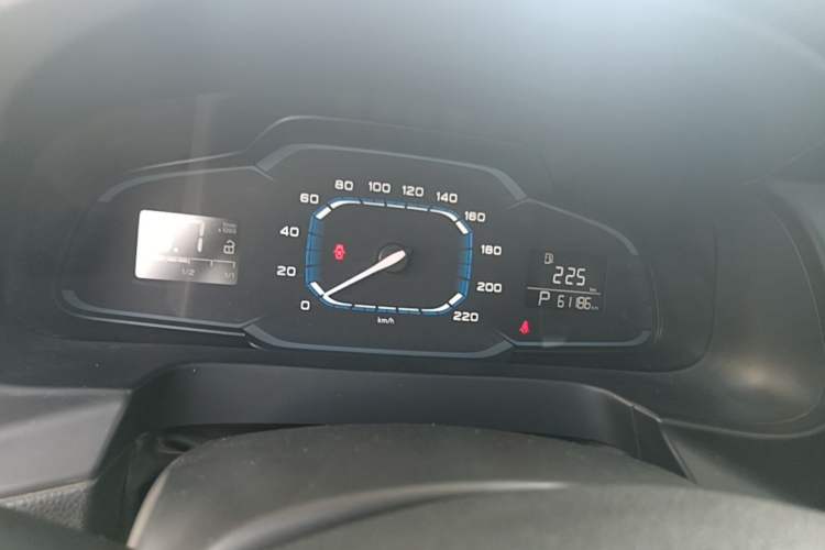 Used Roewe 360 2017 1.5L Automatic Luxury Edition Instrument Cluster