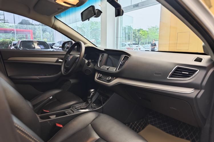 Used Roewe 360 2017 1.5L Automatic Smart Screen Version Interior 1