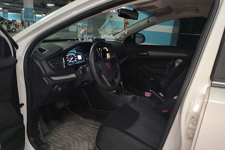 Used Roewe 360 2017 1.5L Automatic Smart Screen Version Interior 3