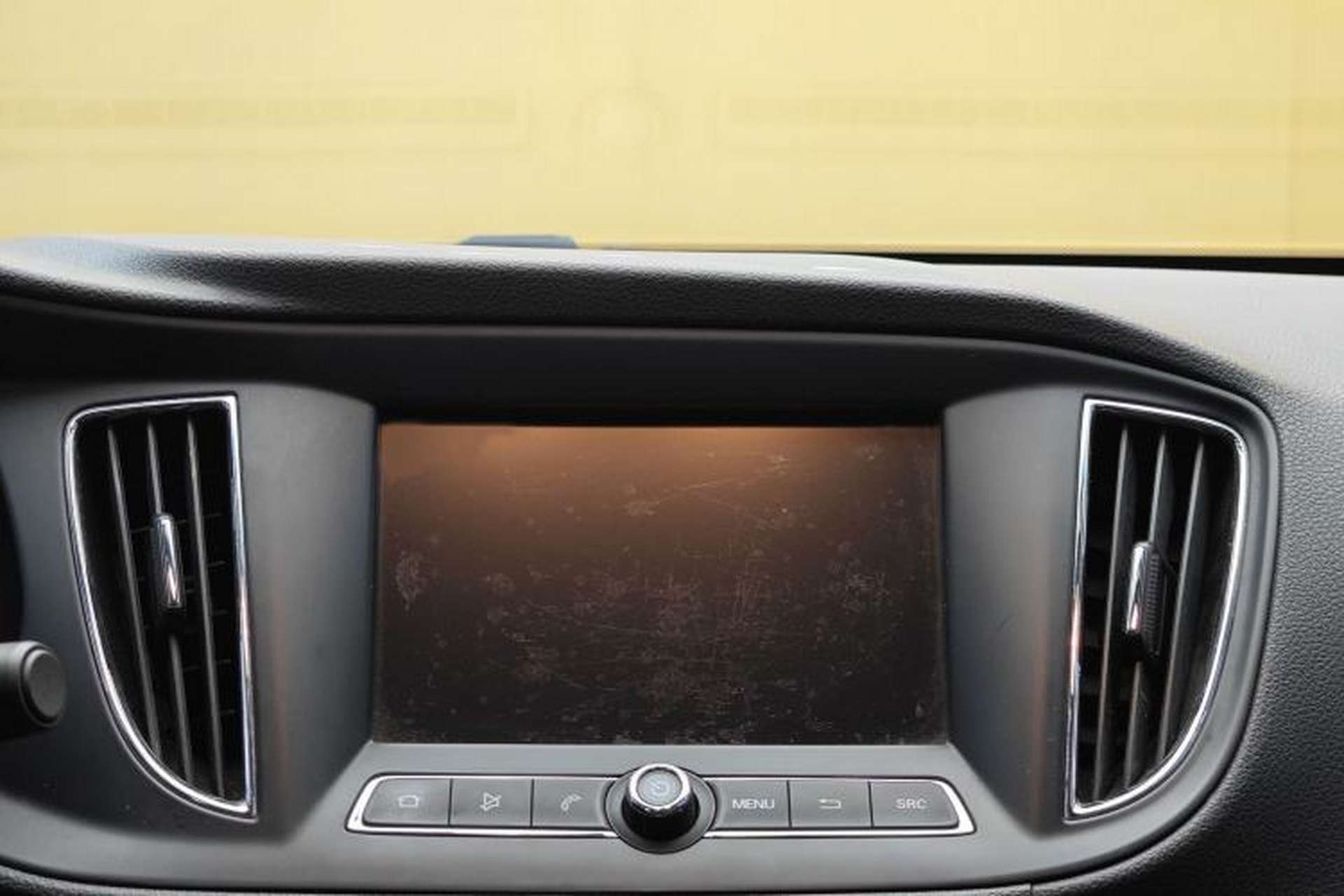 Used Roewe 360 2017 1.5L Automatic Smart Screen Version Interior 7