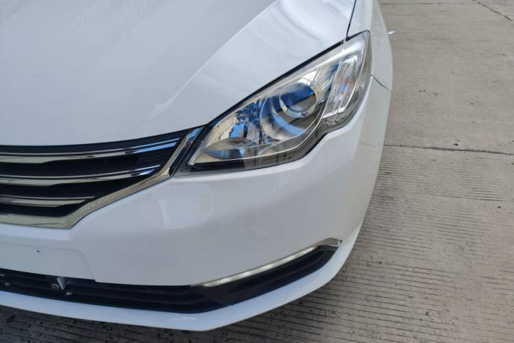 Used Roewe 360 2017 1.5L Automatic Luxury Edition Left Front Headlight
