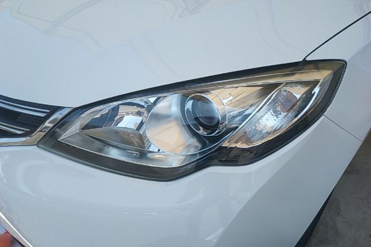 Used Roewe 360 2017 1.5L Automatic Luxury Edition Left Front Headlight