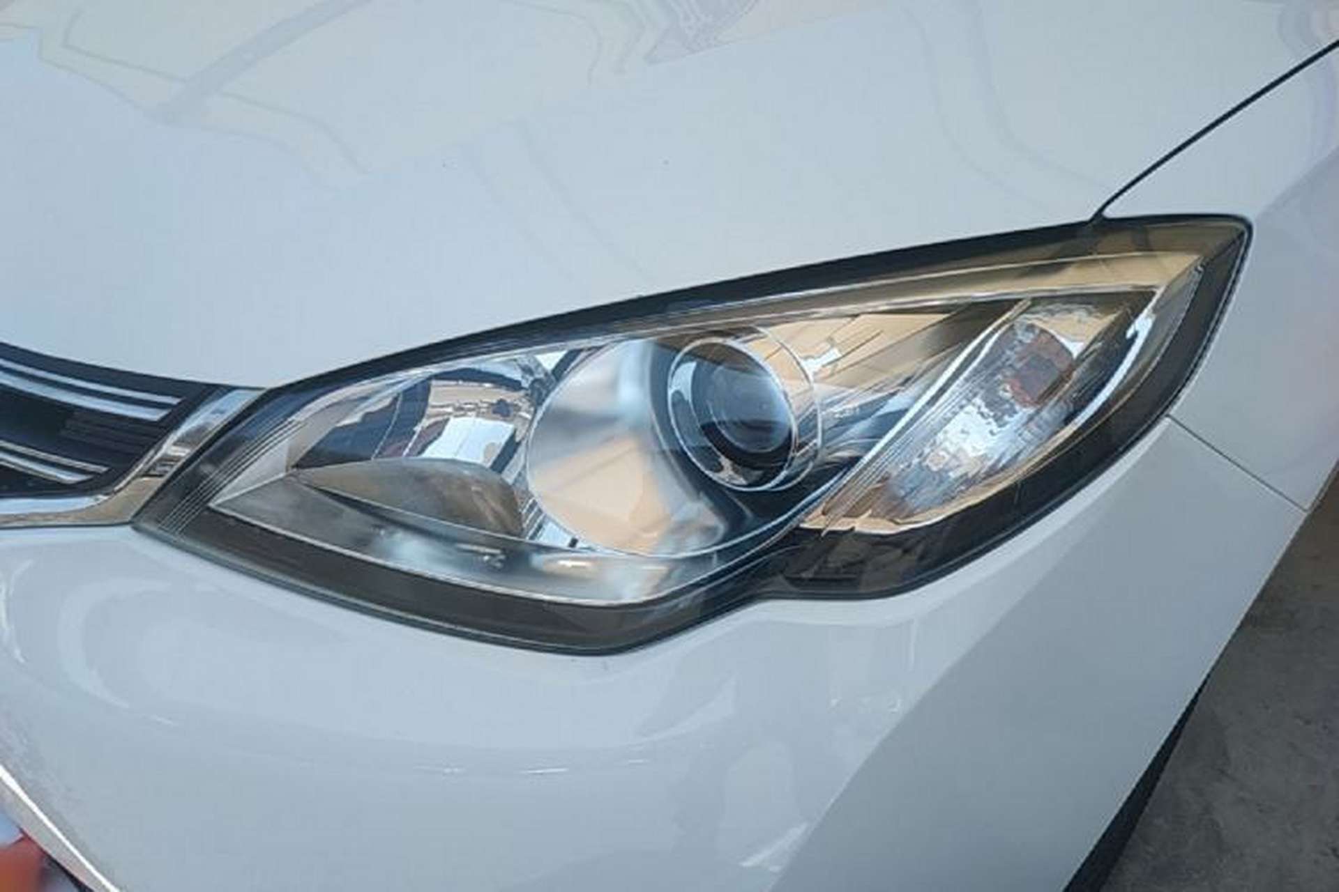 Used Roewe 360 2017 1.5L Automatic Luxury Edition Left Front Headlight
