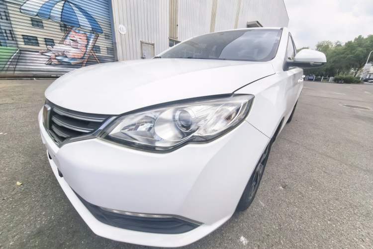 Used Roewe 360 2017 1.5L Automatic Luxury Edition Left Front Headlight