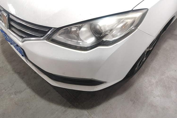Used Roewe 360 2017 1.5L Manual Luxury Edition Left Front Headlight