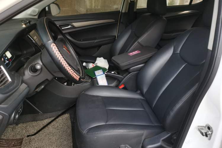 Used Roewe 360 2017 1.5L Automatic Luxury Edition Left Front Seat