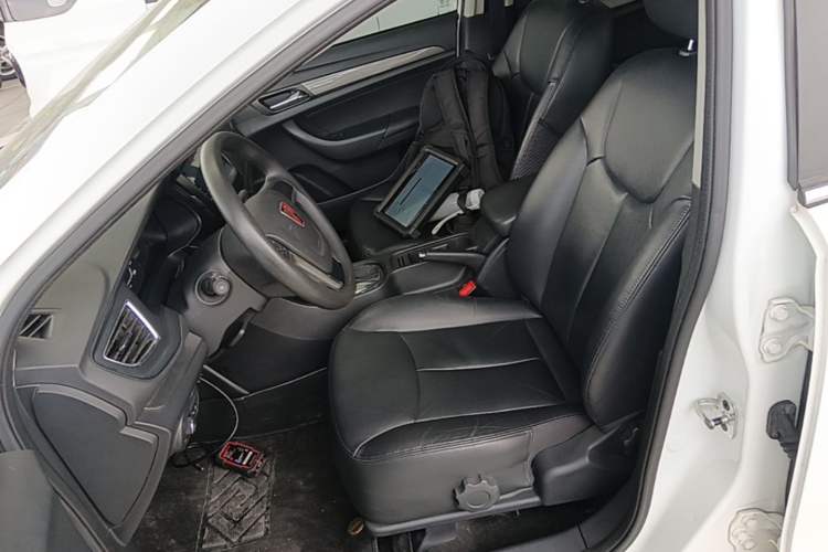Used Roewe 360 2017 1.5L Automatic Luxury Edition Left Front Seat