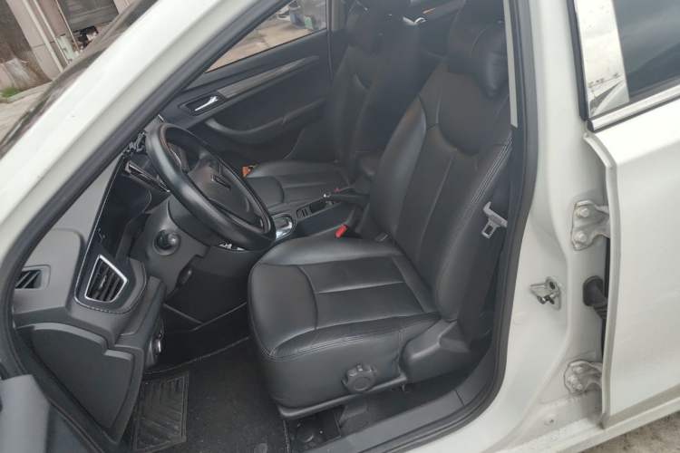 Used Roewe 360 2017 1.5L Automatic Luxury Edition Left Front Seat