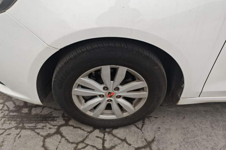 Used Roewe 360 2017 1.5L Manual Elite Edition Left Front Wheel Hub