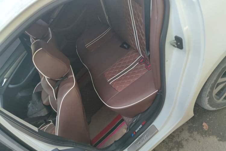 Used Roewe 360 2017 1.5L Automatic Luxury Edition Left Rear Seat