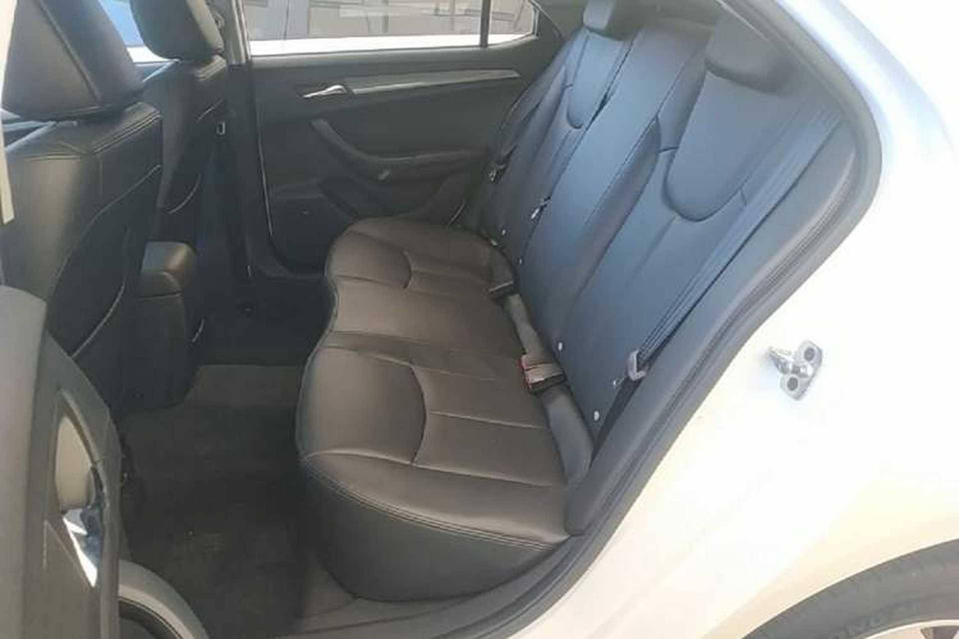 Used Roewe 360 2017 1.5L Automatic Luxury Edition Left Rear Seat