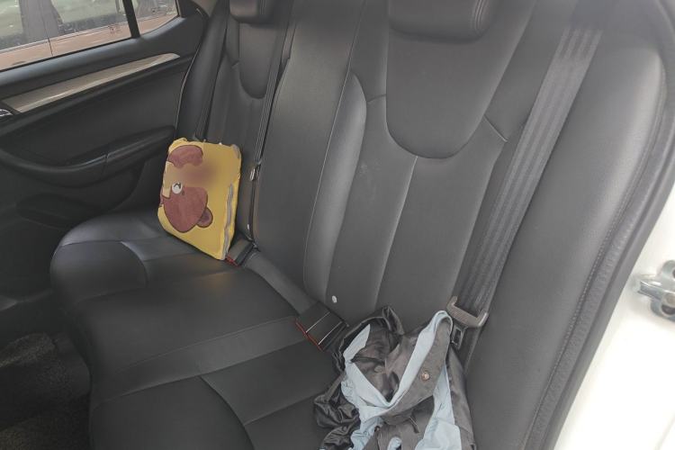 Used Roewe 360 2017 1.5L Automatic Luxury Edition Left Rear Seat