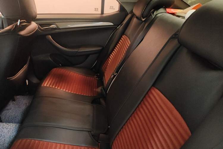 Used Roewe 360 2017 1.5L Manual Luxury Edition Left Rear Seat