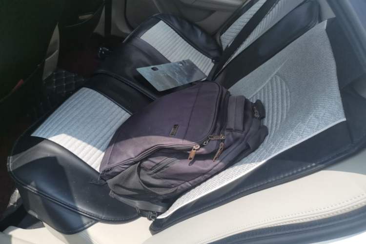 Used Roewe 360 2017 1.5L Automatic Luxury Edition Left Rear Seat