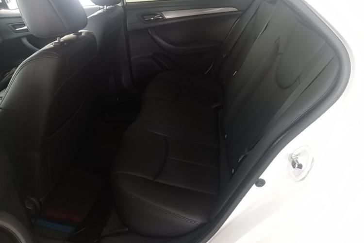 Used Roewe 360 2017 1.5L Automatic Luxury Edition Left Rear Seat