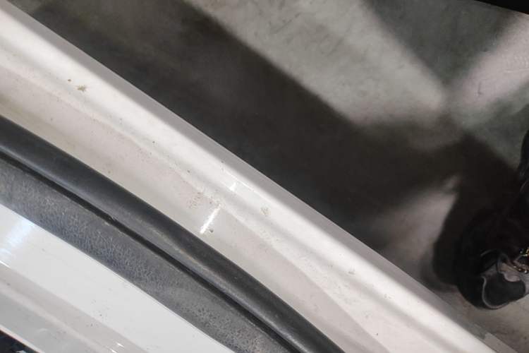Used Roewe 360 2017 1.5L Manual Luxury Edition Left Side Sill