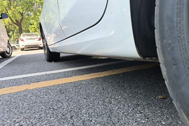 Used Roewe 360 2017 1.5L Automatic Luxury Edition Left Side Sill