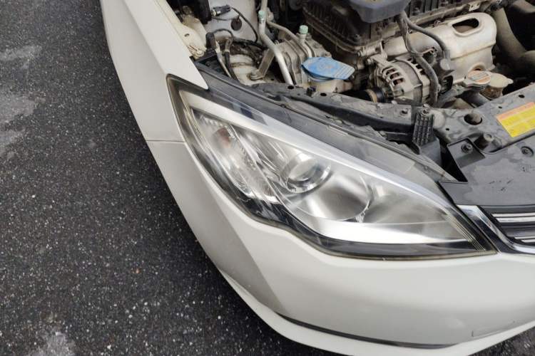 Used Roewe 360 2017 1.5L Manual Luxury Edition Right Front Headlight