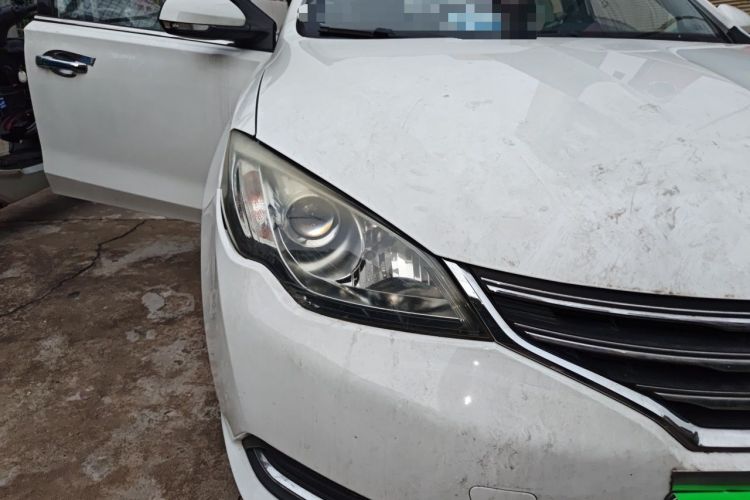 Used Roewe 360 2017 1.5L Automatic Smart Screen Version Right Front Headlight