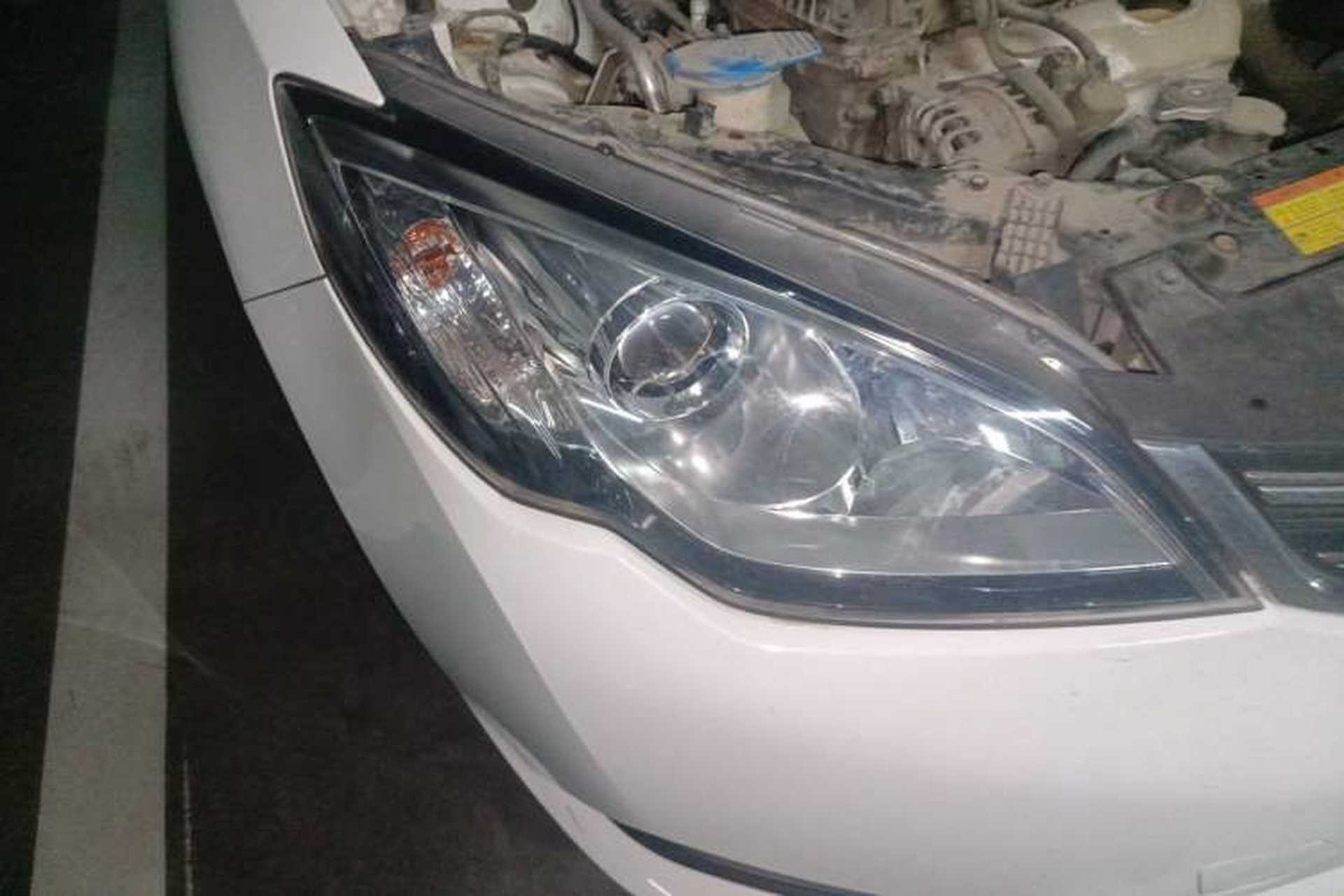Used Roewe 360 2017 1.5L Automatic Luxury Edition Right Front Headlight