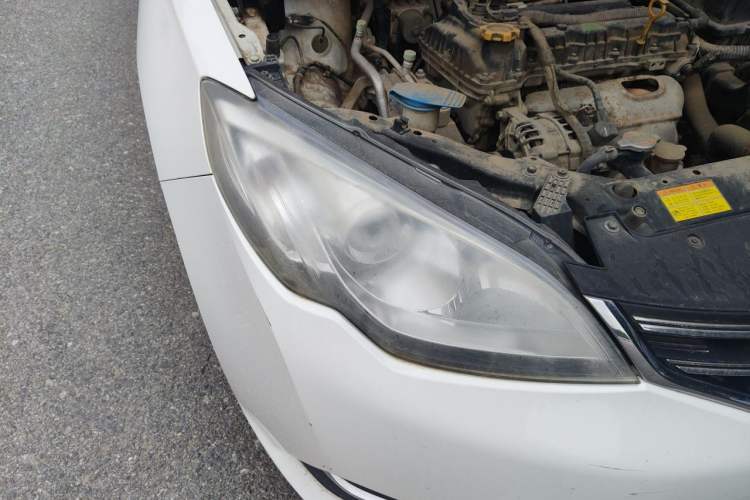 Used Roewe 360 2017 1.5L Manual Smart Screen Version Right Front Headlight