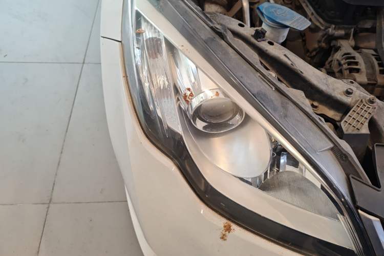 Used Roewe 360 2017 1.5L Manual Luxury Edition Right Front Headlight