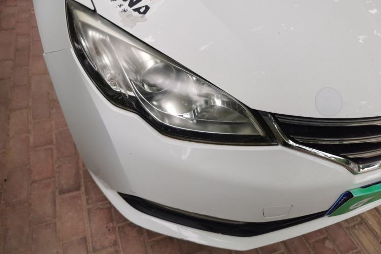 Used Roewe 360 2017 1.5L Automatic Smart Screen Version Right Front Headlight