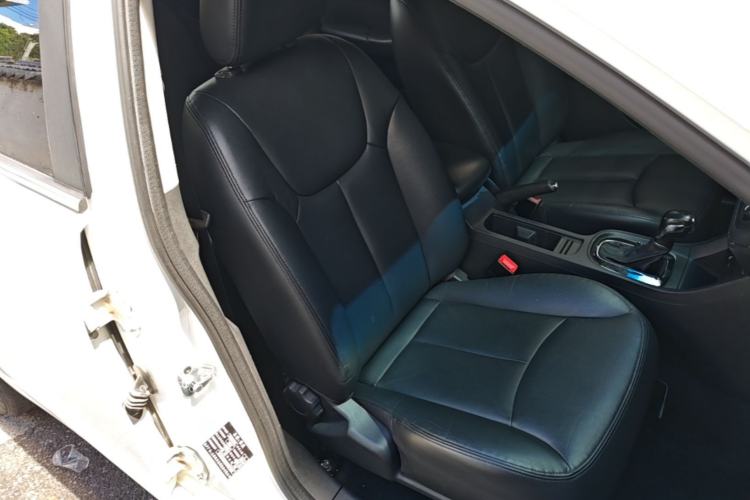 Used Roewe 360 2017 1.5L Automatic Luxury Edition Right Front Seat