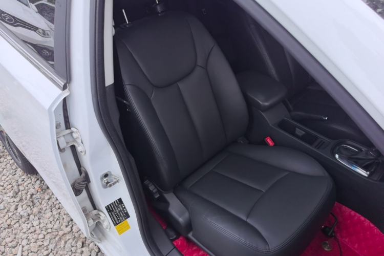 Used Roewe 360 2017 1.5L Automatic Luxury Edition Right Front Seat