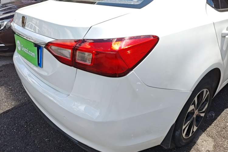 Used Roewe 360 2017 1.5L Automatic Luxury Edition Right Rear Taillight