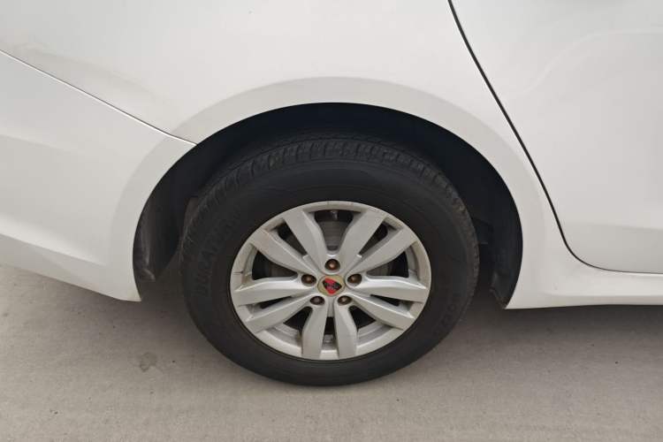 Used Roewe 360 2017 1.5L Manual Elite Edition Right Rear Wheel Hub