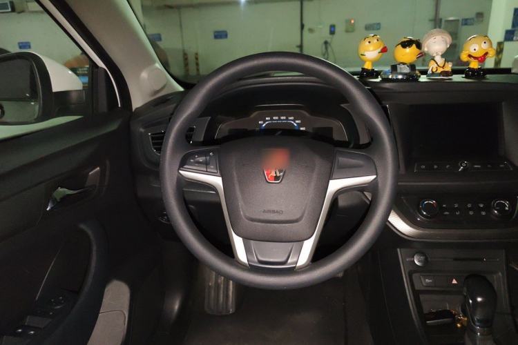 Used Roewe 360 2017 1.5L Automatic Luxury Edition Steering Wheel