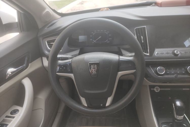 Used Roewe 360 2017 1.5L Automatic Luxury Edition Steering Wheel