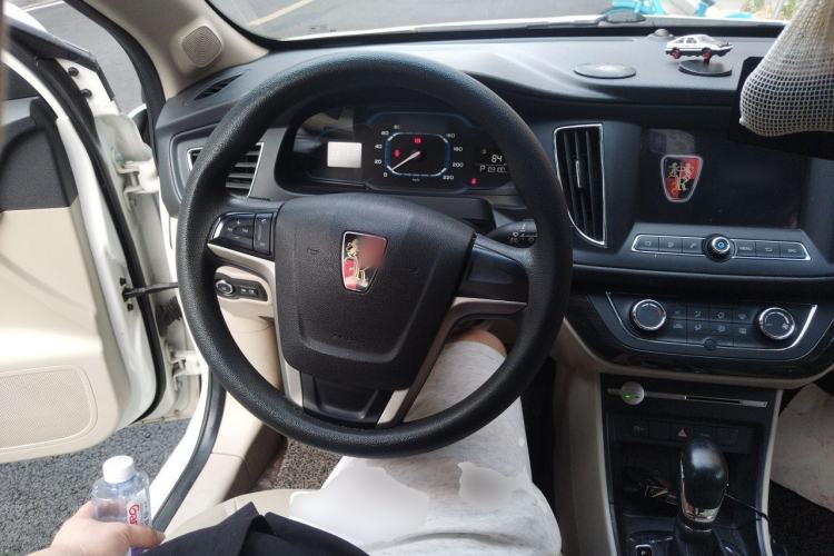 Used Roewe 360 2017 1.5L Automatic Luxury Edition Steering Wheel