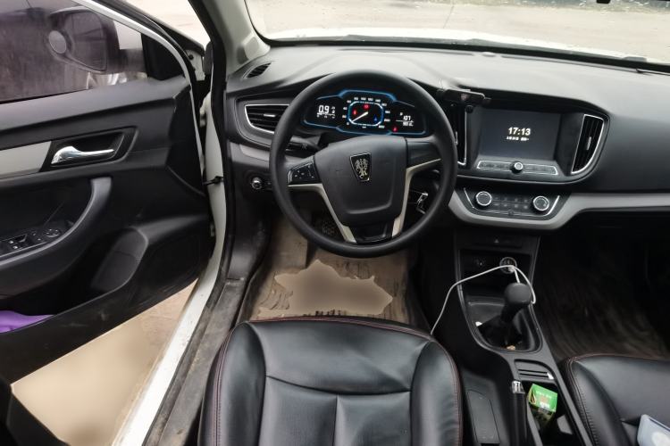 Used Roewe 360 2017 1.5L Manual Smart Screen Version Steering Wheel