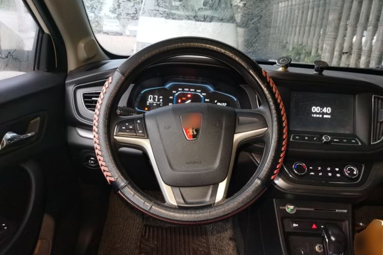 Used Roewe 360 2017 1.5L Automatic Luxury Edition Steering Wheel
