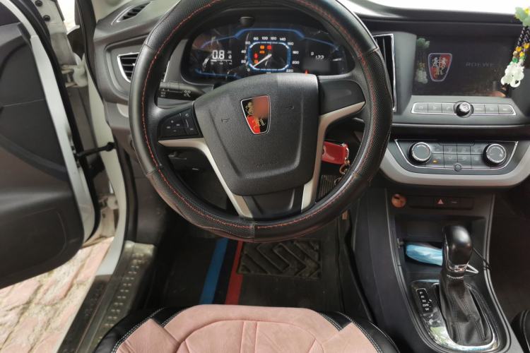 Used Roewe 360 2017 1.5L Automatic Smart Screen Version Steering Wheel