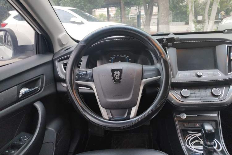 Used Roewe 360 2017 1.5L Automatic Luxury Edition Steering Wheel