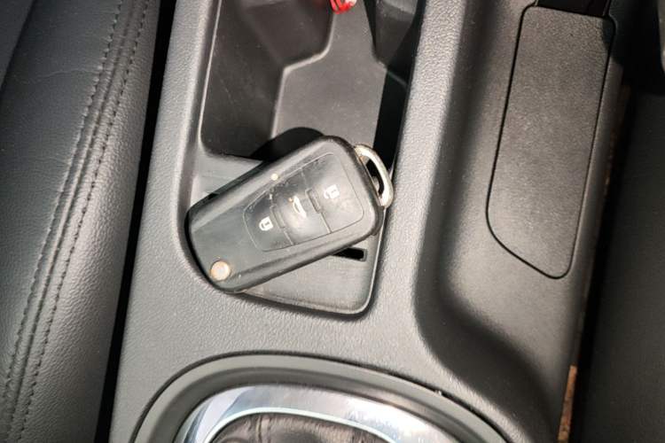Used Roewe 360 2017 1.5L Automatic Luxury Edition Vehicle Key