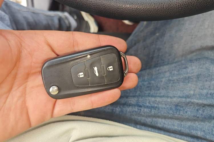 Used Roewe 360 2017 1.5L Automatic Luxury Edition Vehicle Key