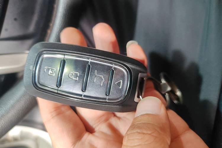 Used Roewe 360 2017 1.5L Manual Luxury Edition Vehicle Key