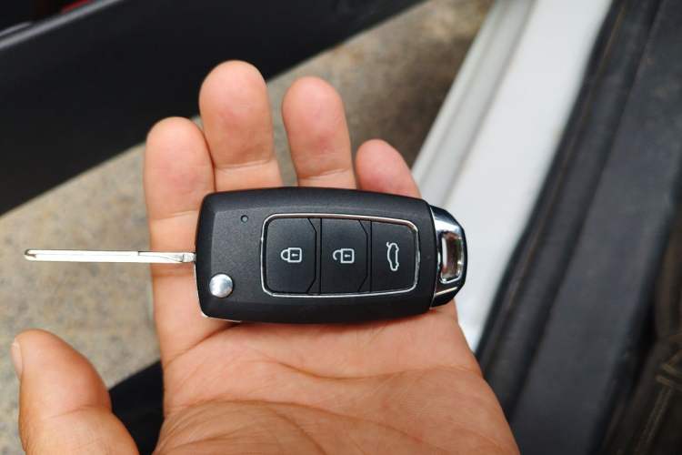 Used Roewe 360 2017 1.5L Manual Smart Screen Version Vehicle Key