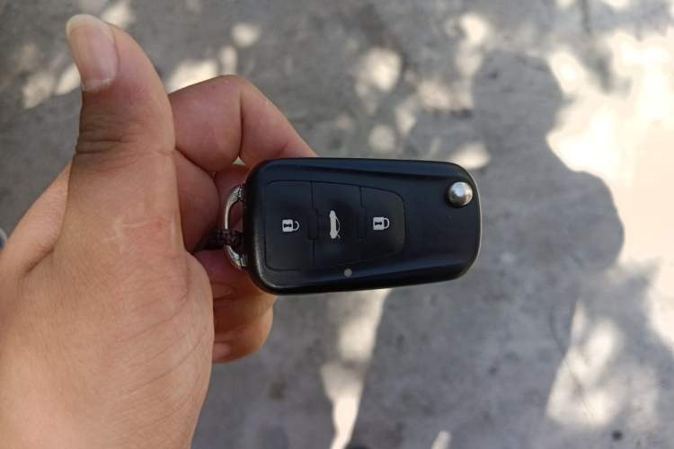 Used Roewe 360 2017 1.5L Automatic Luxury Edition Vehicle Key