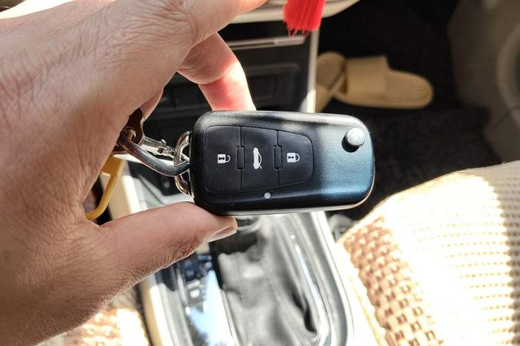 Used Roewe 360 2017 1.5L Automatic Luxury Edition Vehicle Key