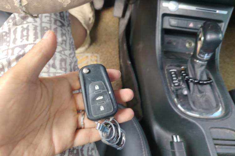 Used Roewe 360 2017 1.5L Automatic Luxury Edition Vehicle Key