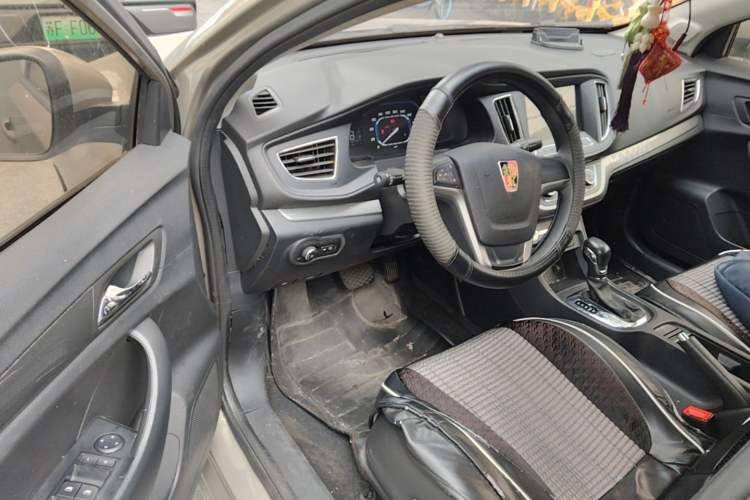 Used Roewe 360 2017 1.5L Automatic Luxury Edition Driver Seat