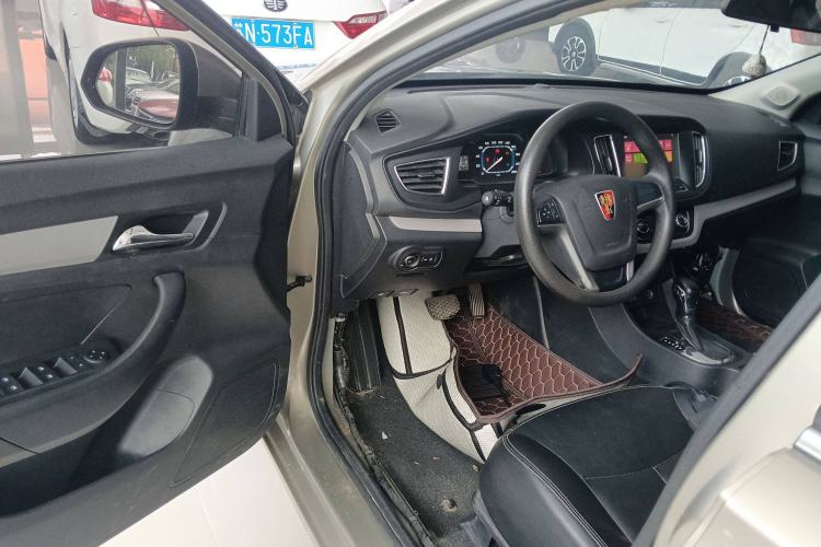Used Roewe 360 2017 1.5L Automatic Smart Screen Version Driver Seat