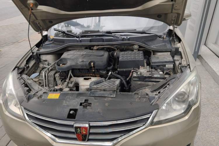 Used Roewe 360 2017 1.5L Automatic Luxury Edition Engine Bay