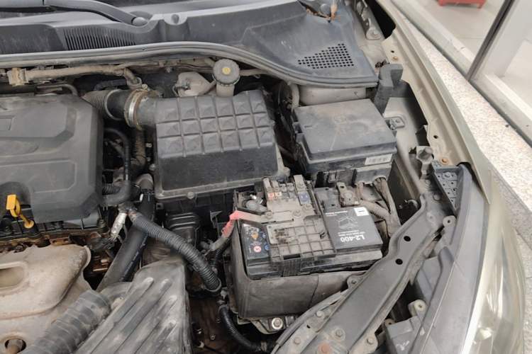 Used Roewe 360 2017 1.5L Automatic Luxury Edition Engine Bay Left