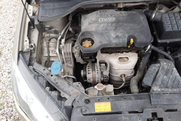 Used Roewe 360 2017 1.5L Automatic Luxury Edition Engine Bay Right